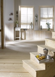 Raffrollos gekonnt und richtig einsetzen Eleganz und Atmosphäre mit Raffrollos in die Wohnung zaubern